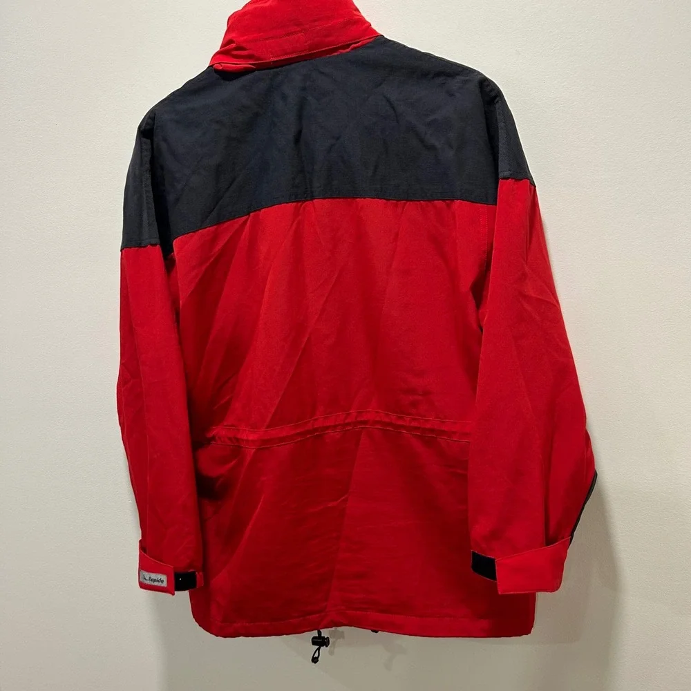 vintage Rapido red and black‎ multi-pocket outdoor windbreaker jacket. Size L